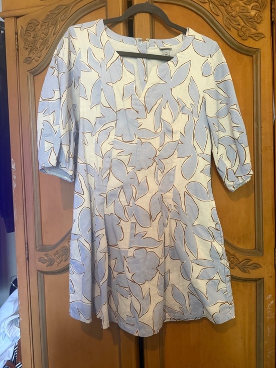 a new day Dresses & Skirts - a new day  linen and cotton Light Blue and White Floral Mini Dress